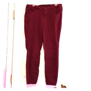 High-  Rise jeggings